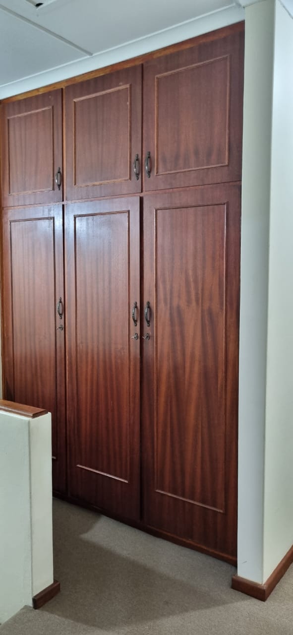 4 Bedroom Property for Sale in Southernwood Eastern Cape